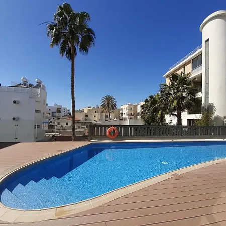 City Flats 2 Bedroom דירה לרנקה