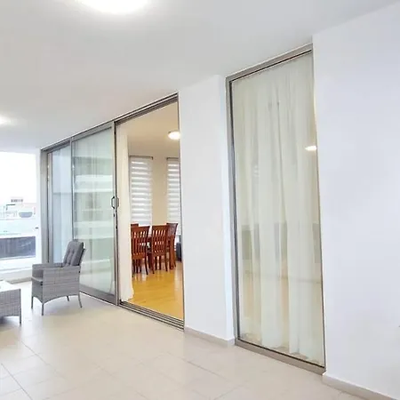 City Flats 2 Bedroom *