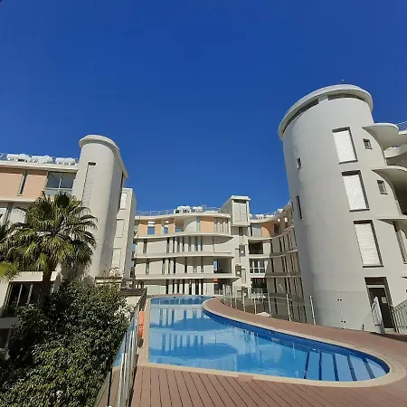 City Flats 2 Bedroom